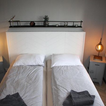 Sundbergsheden Stugby Villa Ambjorby Bagian luar foto
